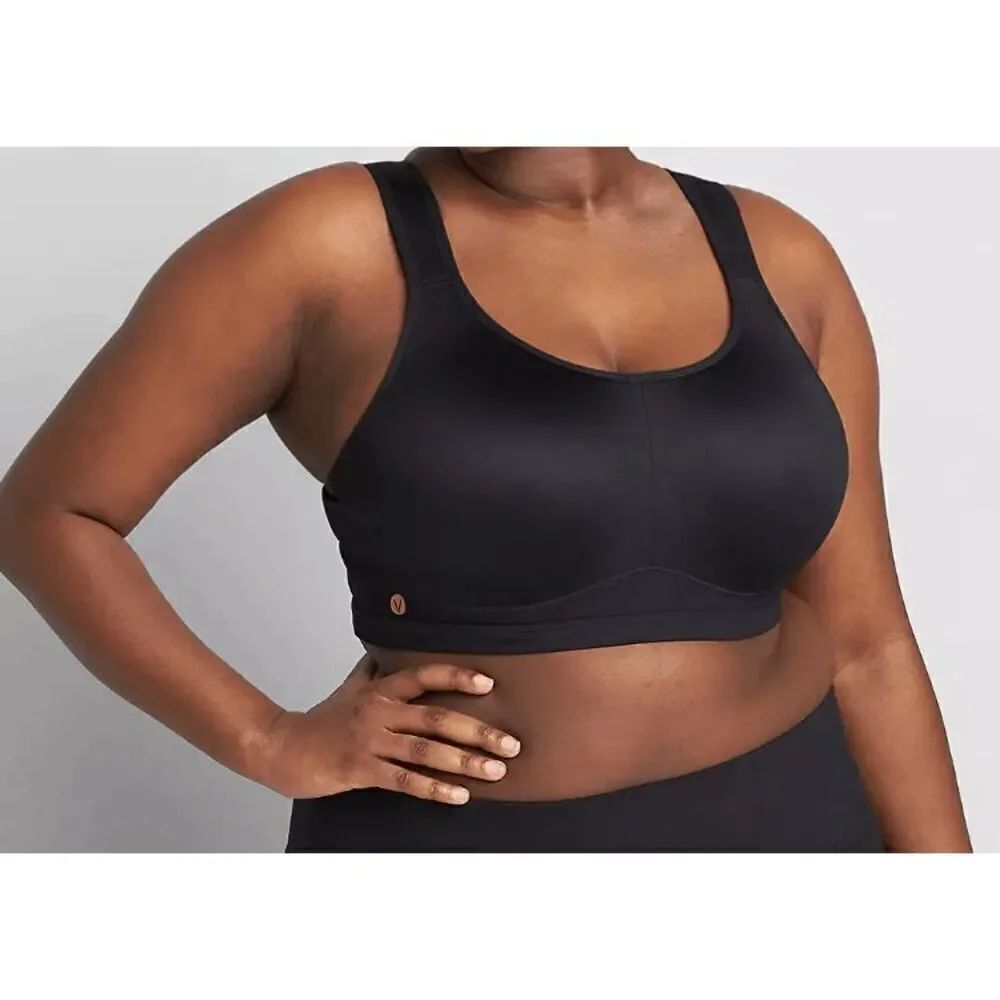 Livi Active NEW size 44DDD black sports bra with underwire